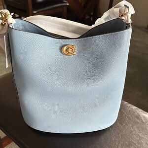 Coach Willow Soft Bucket Bag